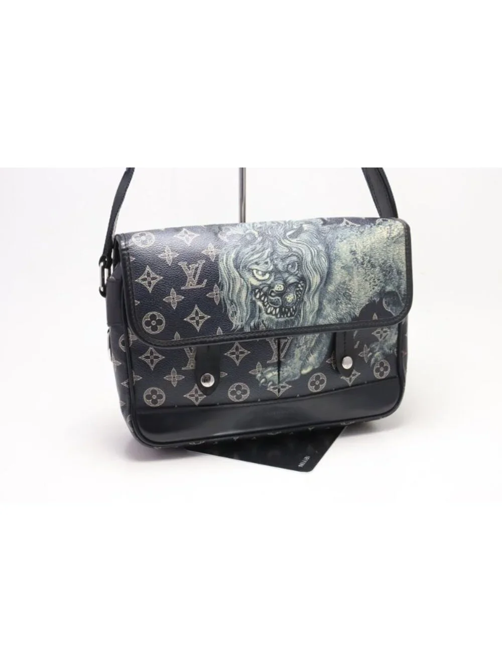 Louis Vuitton Monogram Savannah Messenger PM Chapman Brazza-'s Leather Shoulder